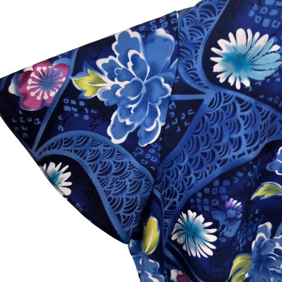 Womens Size XL Floral Patterned Womens Blouse Short Sleeve Button-Up - Picture 4 of 14